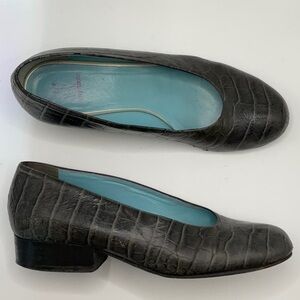 Thierry Rabotin Women's Teresa Block Heel Loafers size 36